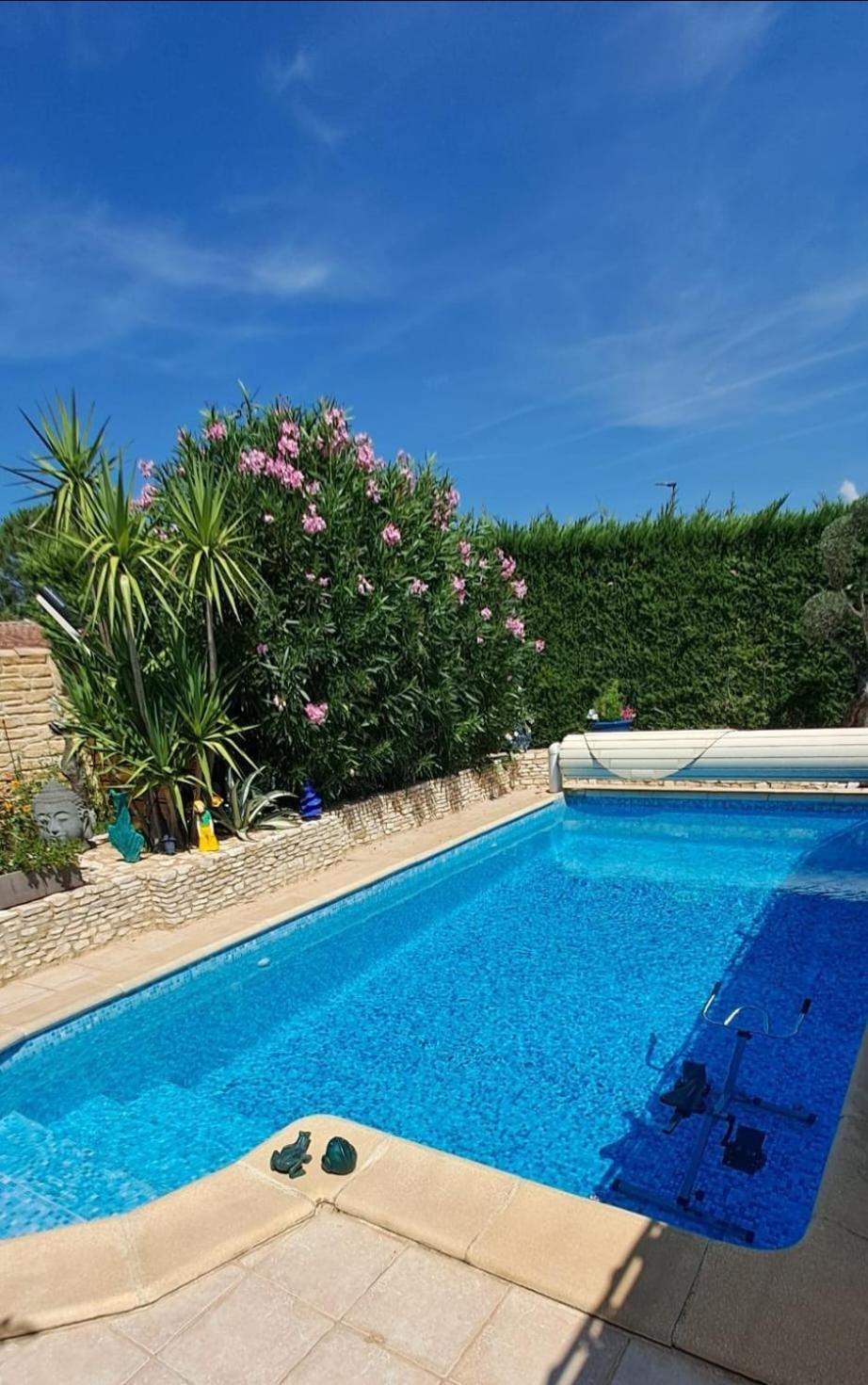 Lou Bagnou Mi-Clos Bagnols-sur-Ceze Exterior photo
